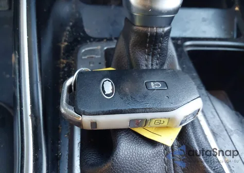 2021 Kia Sorento S z USA, uszkodzony, nr VIN 5XYRL4LC8MG001103